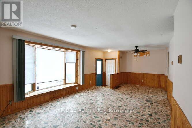 445 Fifth Street, Collingwood, Ontario  L9Y 1Y4 - Photo 9 - S12734768