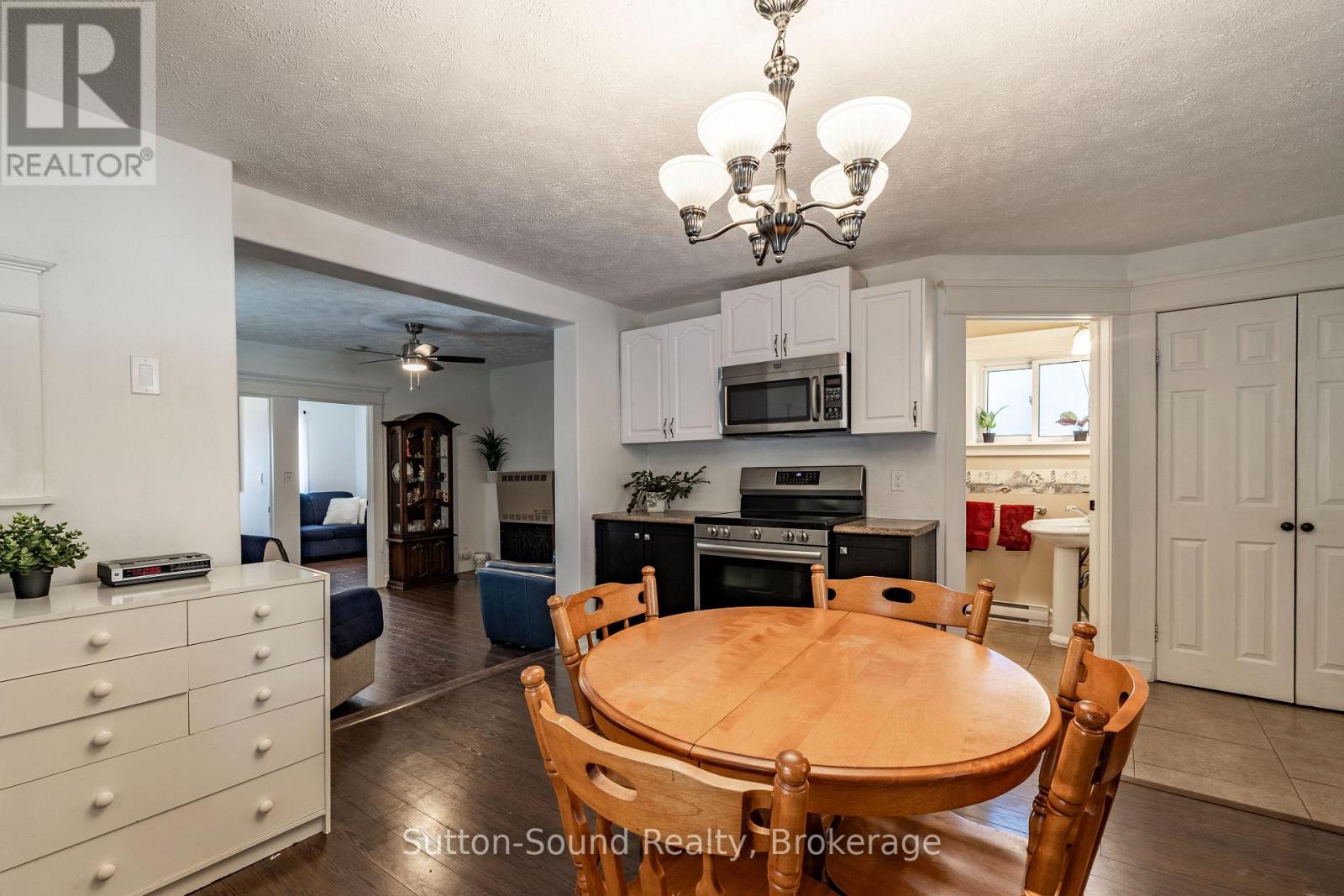 601 Dawson Street, South Bruce Peninsula, Ontario  N0H 2T0 - Photo 10 - X12734864