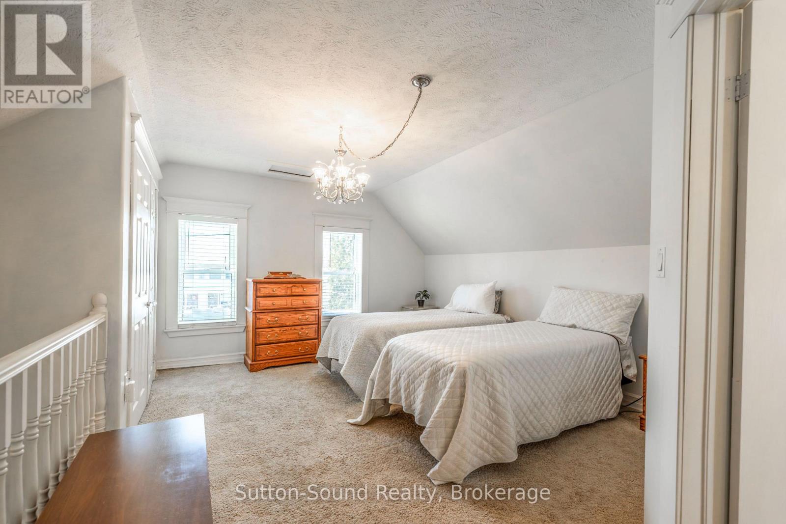 601 Dawson Street, South Bruce Peninsula, Ontario  N0H 2T0 - Photo 13 - X12734864