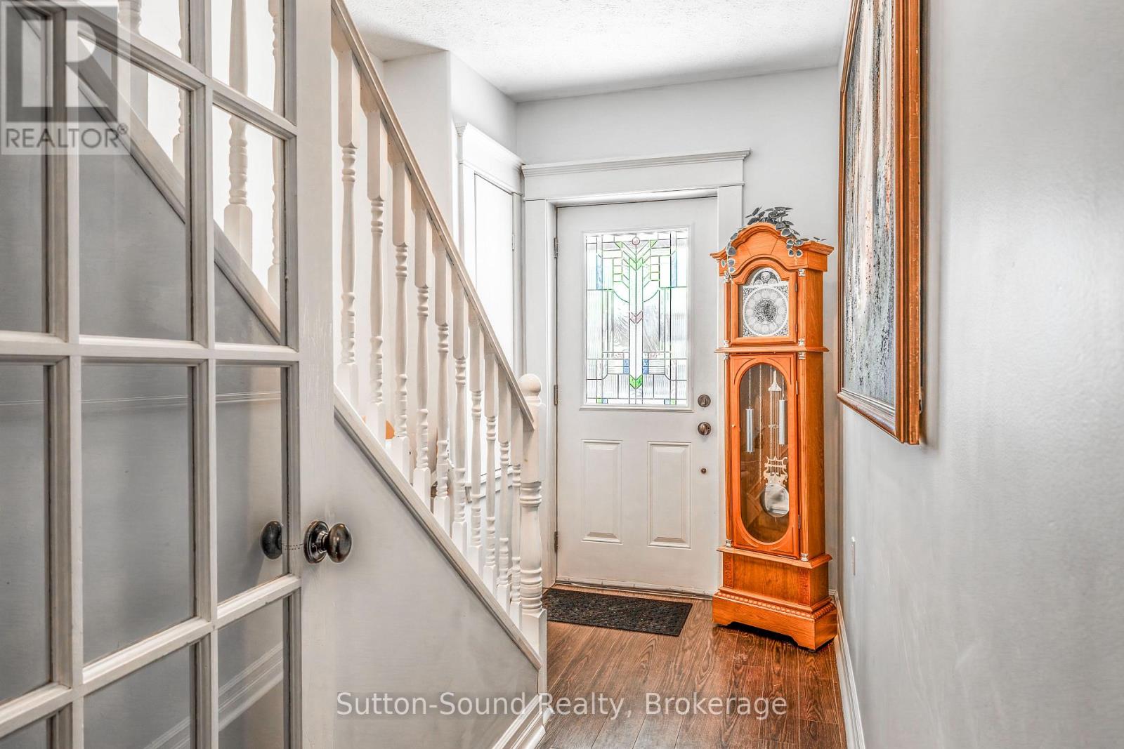 601 Dawson Street, South Bruce Peninsula, Ontario  N0H 2T0 - Photo 3 - X12734864