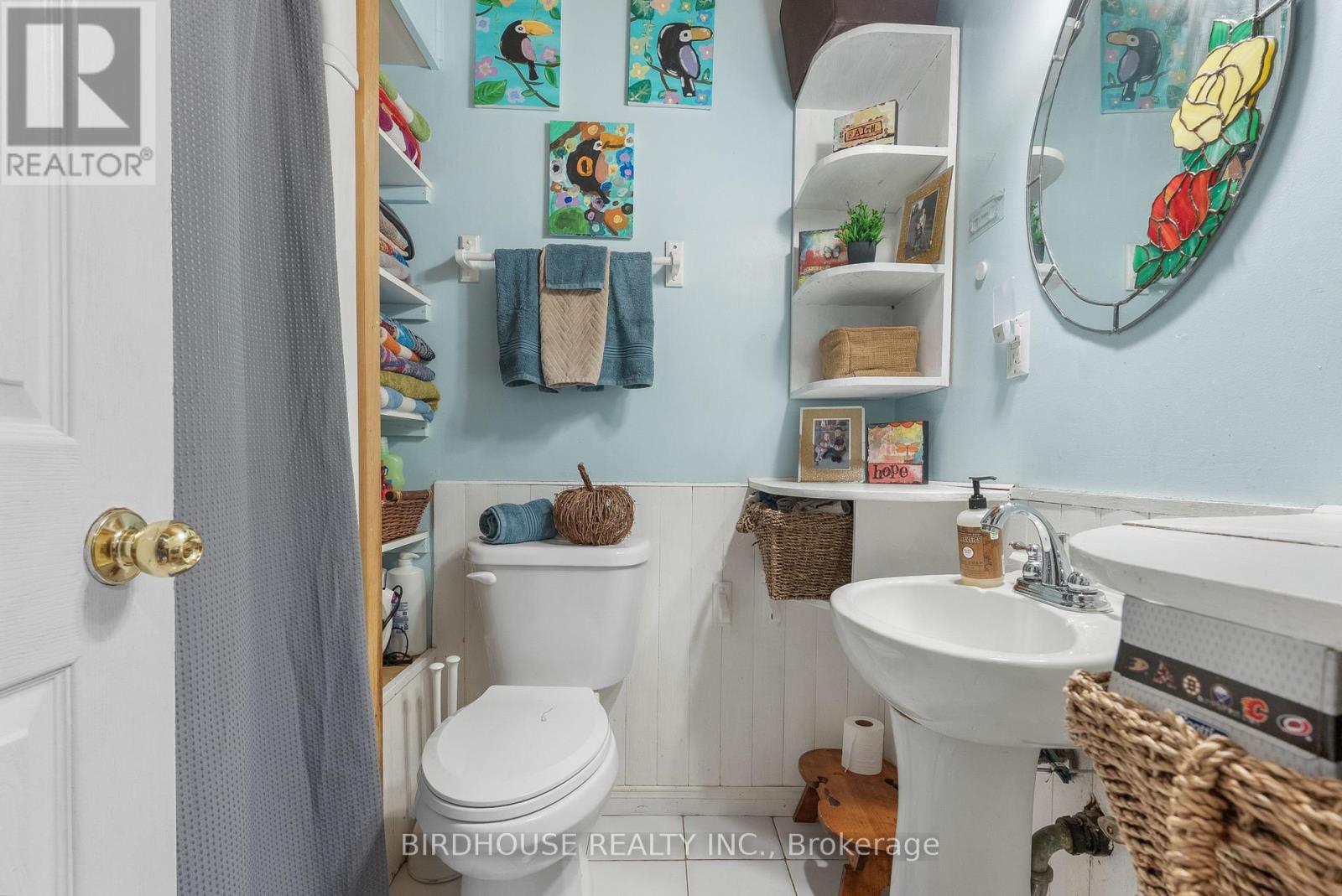 23 Pleasure Street, Kawartha Lakes, Ontario  K0M 1G0 - Photo 17 - X12734824