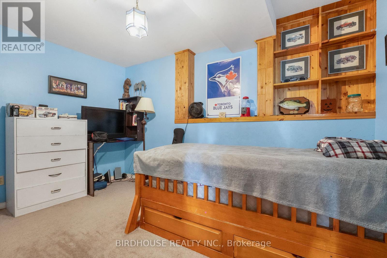 23 Pleasure Street, Kawartha Lakes, Ontario  K0M 1G0 - Photo 20 - X12734824