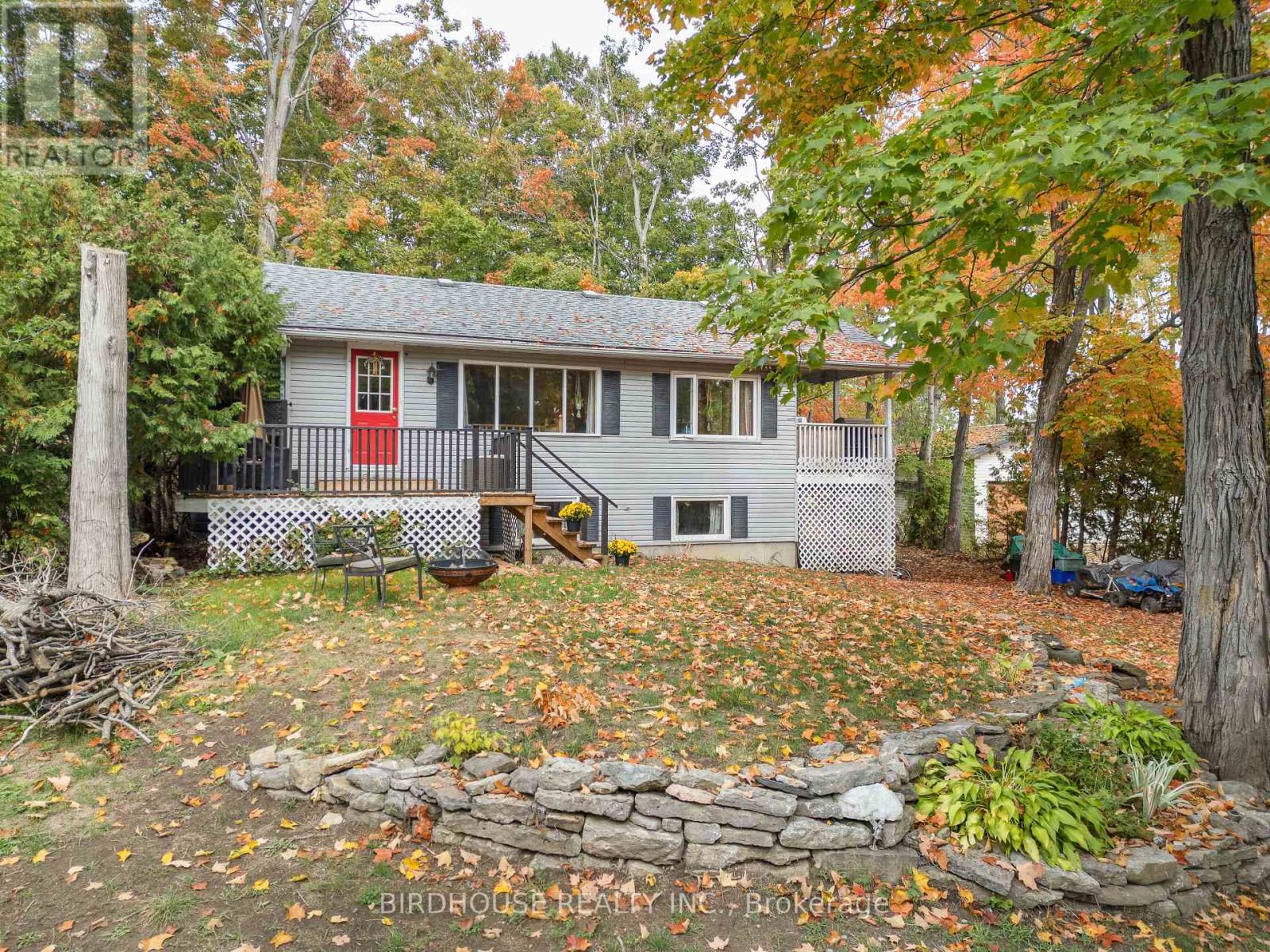 23 Pleasure Street, Kawartha Lakes, Ontario  K0M 1G0 - Photo 26 - X12734824