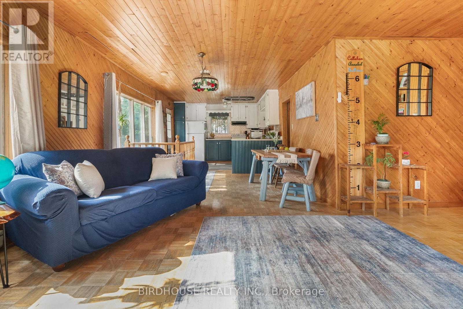 23 Pleasure Street, Kawartha Lakes, Ontario  K0M 1G0 - Photo 9 - X12734824