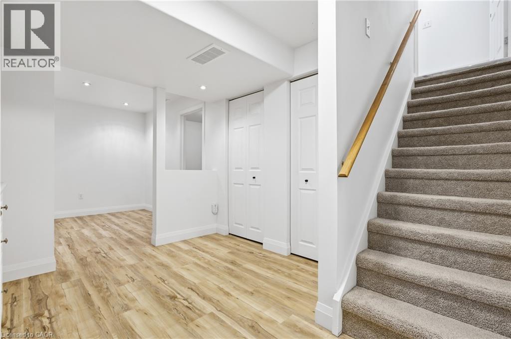 50 Dahlia Street, Kitchener, Ontario  N2E 4B1 - Photo 26 - 40799579