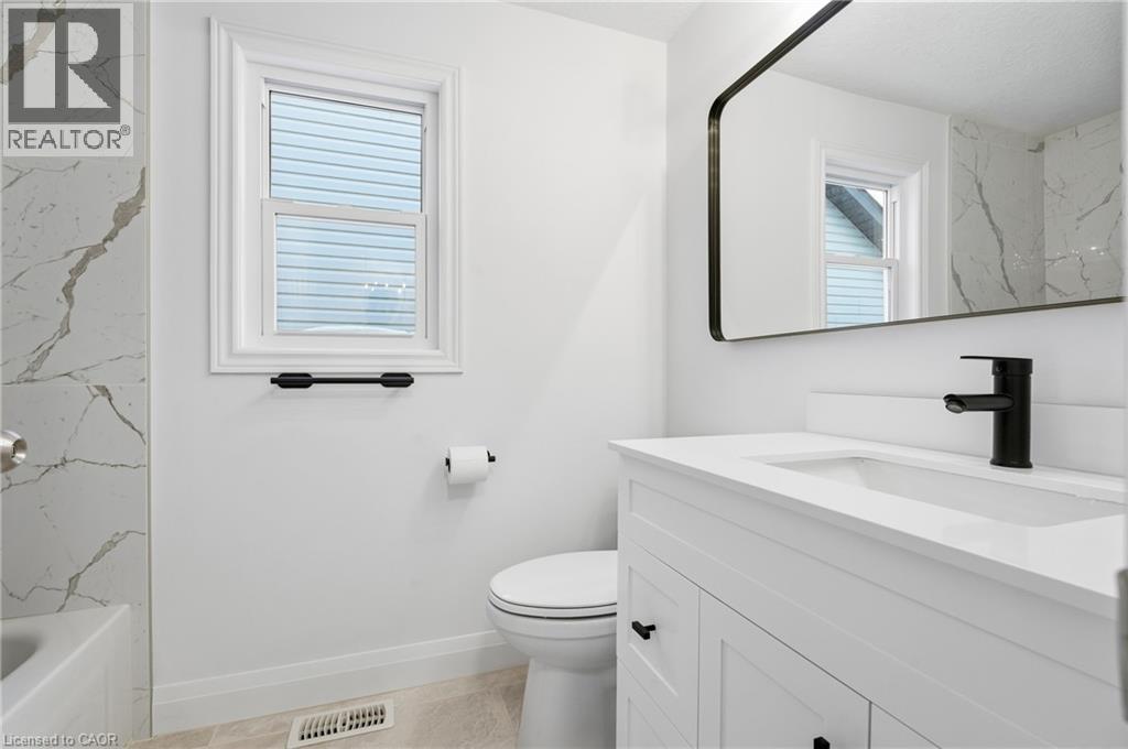 50 Dahlia Street, Kitchener, Ontario  N2E 4B1 - Photo 23 - 40799579