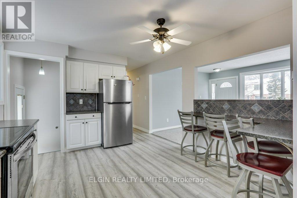 5 Sauve Avenue, St. Thomas, Ontario  N5R 6E5 - Photo 11 - X12734808