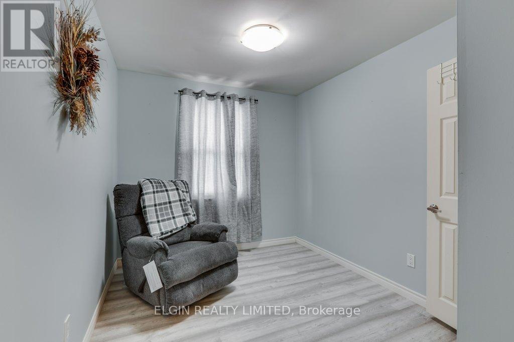 5 Sauve Avenue, St. Thomas, Ontario  N5R 6E5 - Photo 13 - X12734808