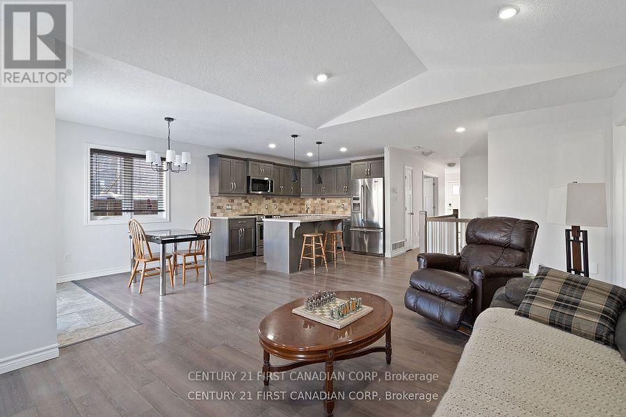 46 Westlake Drive, St. Thomas, Ontario  N5P 0C6 - Photo 22 - X12734820