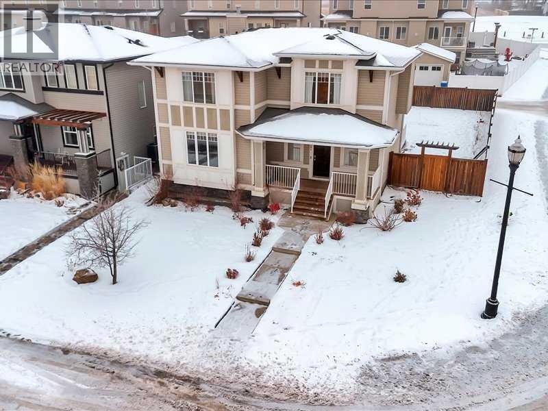 201 Rainbow Falls Glen, Chestermere, Alberta  T1X 0S6 - Photo 10 - A2274370