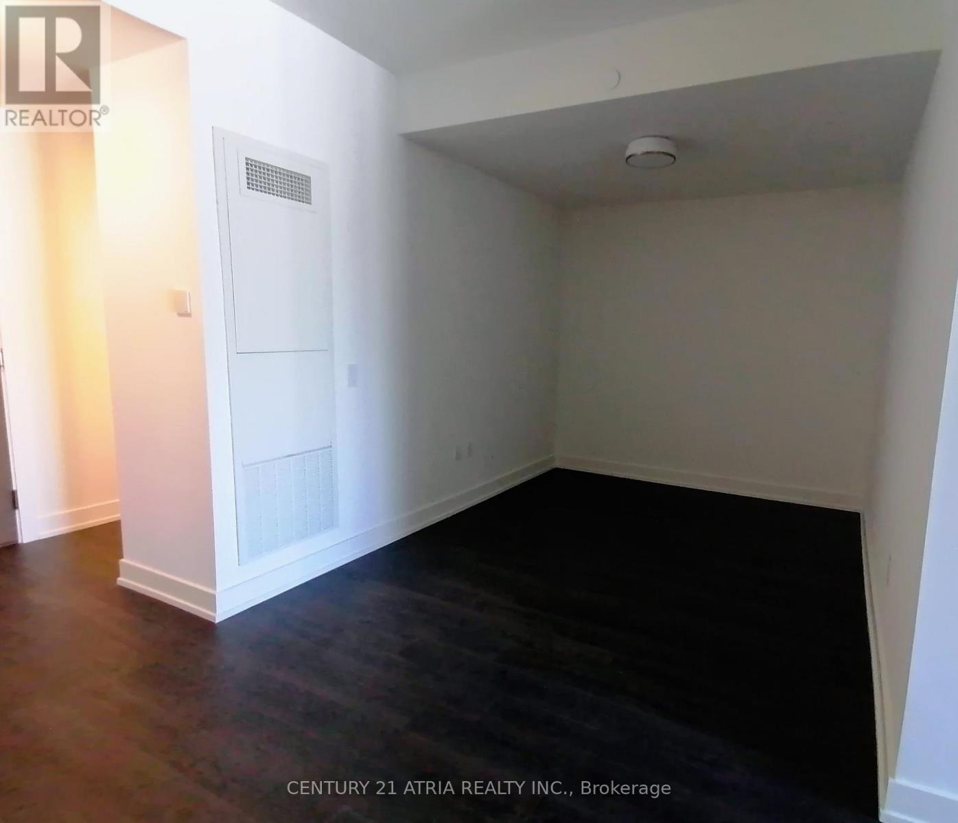 316 - 30 Inn On The Park Drive, Toronto, Ontario  M3C 0P7 - Photo 10 - C12734774