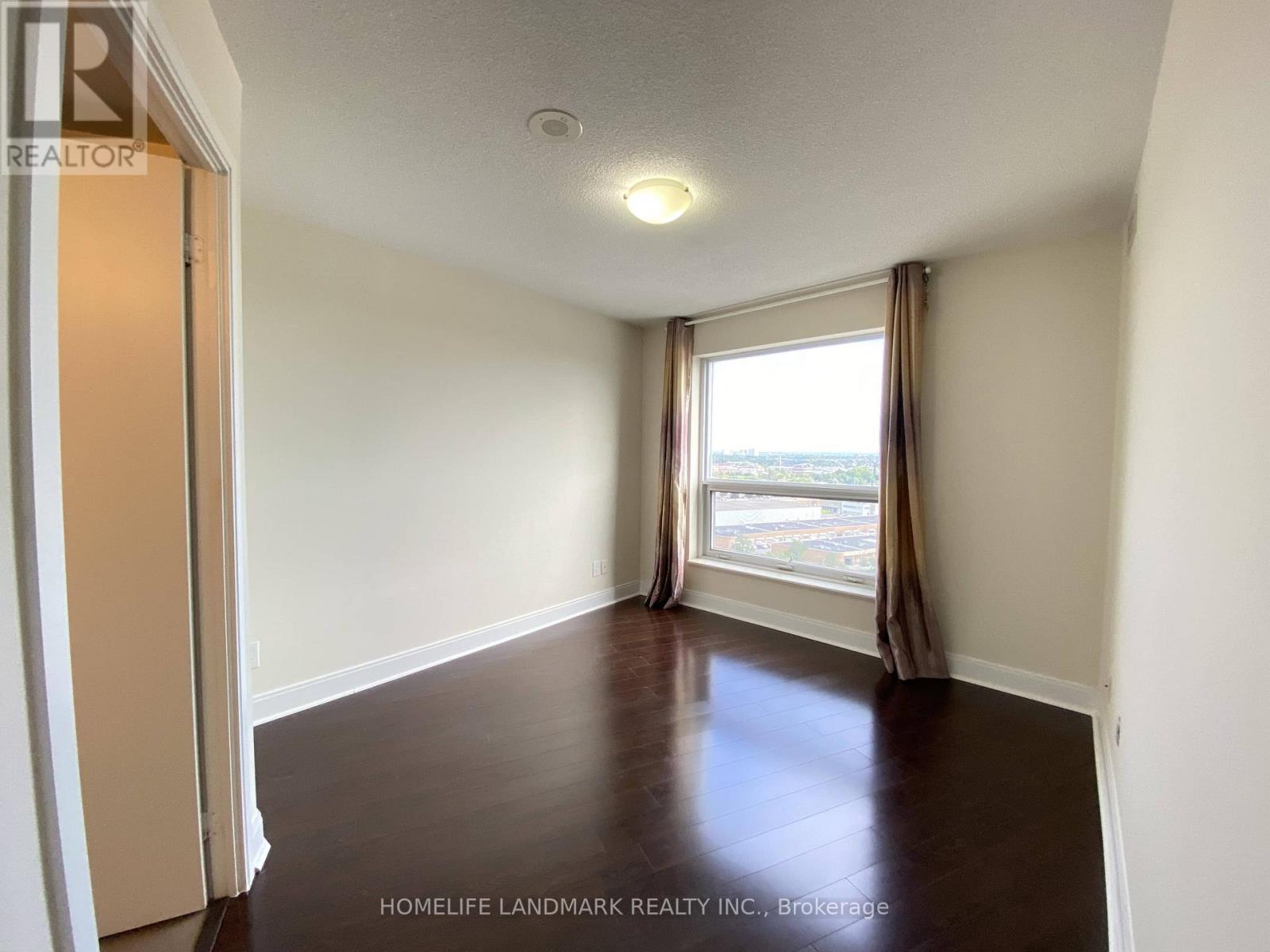 1525 - 135 Village Green Square, Toronto, Ontario  M1S 0G4 - Photo 9 - E12734772