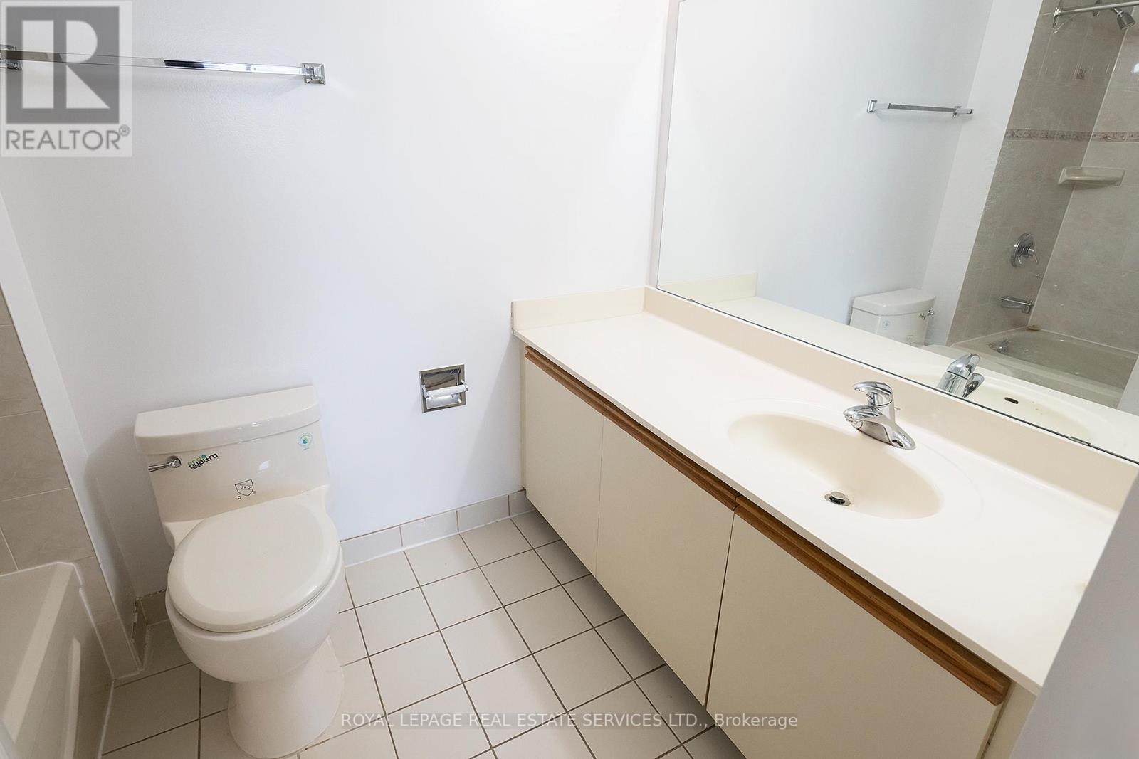 702 - 175 Bamburgh Circle, Toronto, Ontario  M1W 3X8 - Photo 8 - E12734812