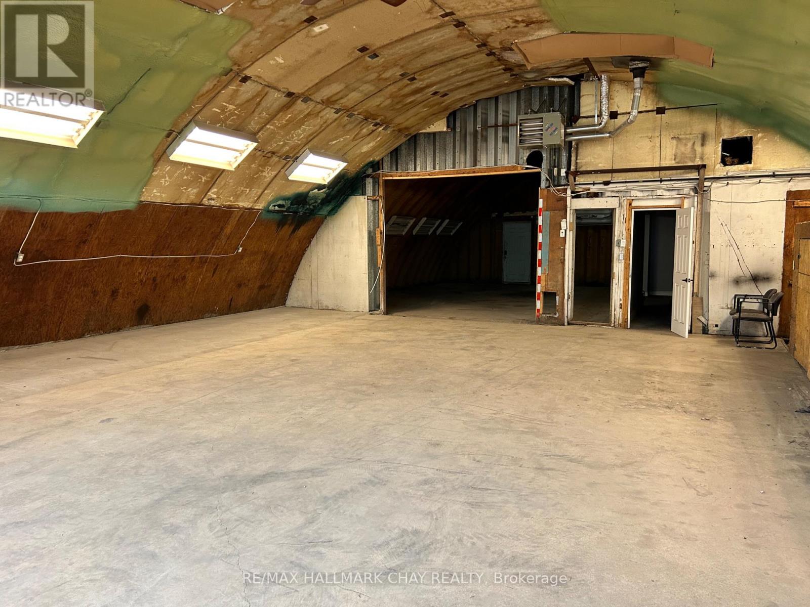 3302 Innisfil Beach Road, Innisfil, Ontario  L9S 4C7 - Photo 31 - N12734828