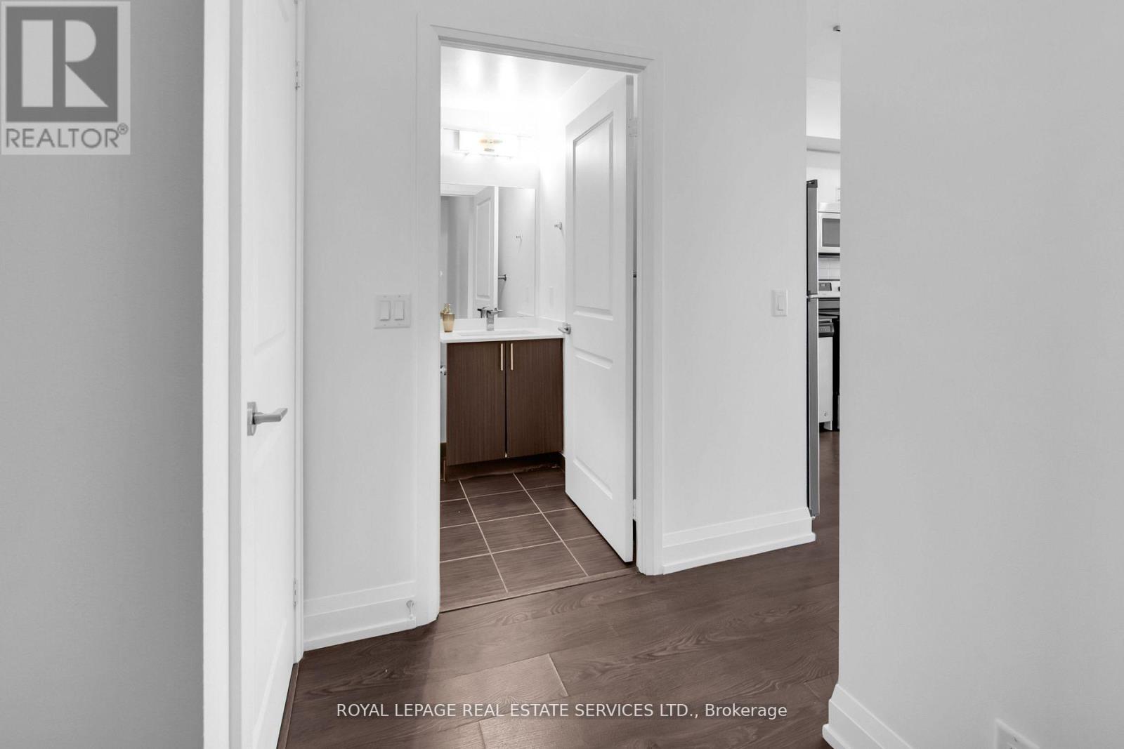 2203 - 7890 Bathurst Street, Vaughan, Ontario  L4J 0J8 - Photo 4 - N12734870