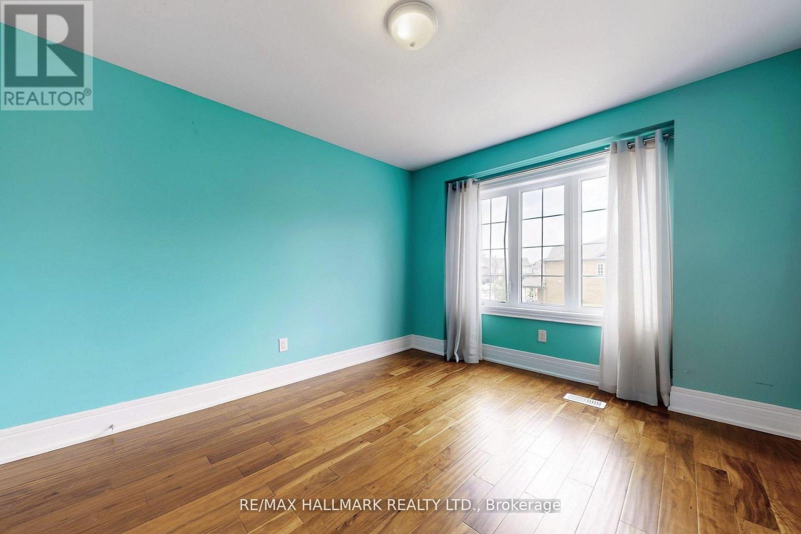 61 Mcisaac Drive, Springwater, Ontario  L4M 4S4 - Photo 37 - S12734814