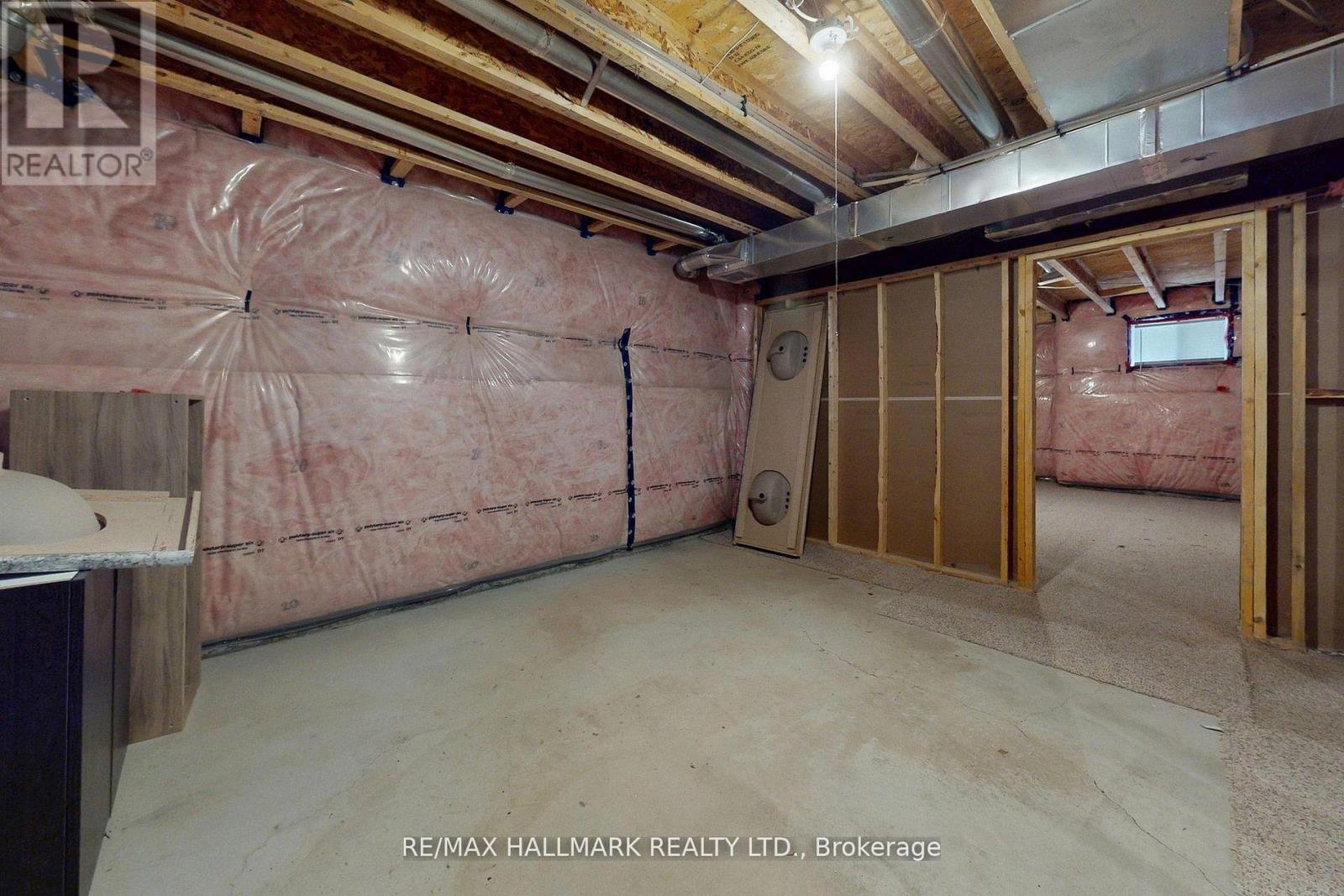 61 Mcisaac Drive, Springwater, Ontario  L4M 4S4 - Photo 42 - S12734814