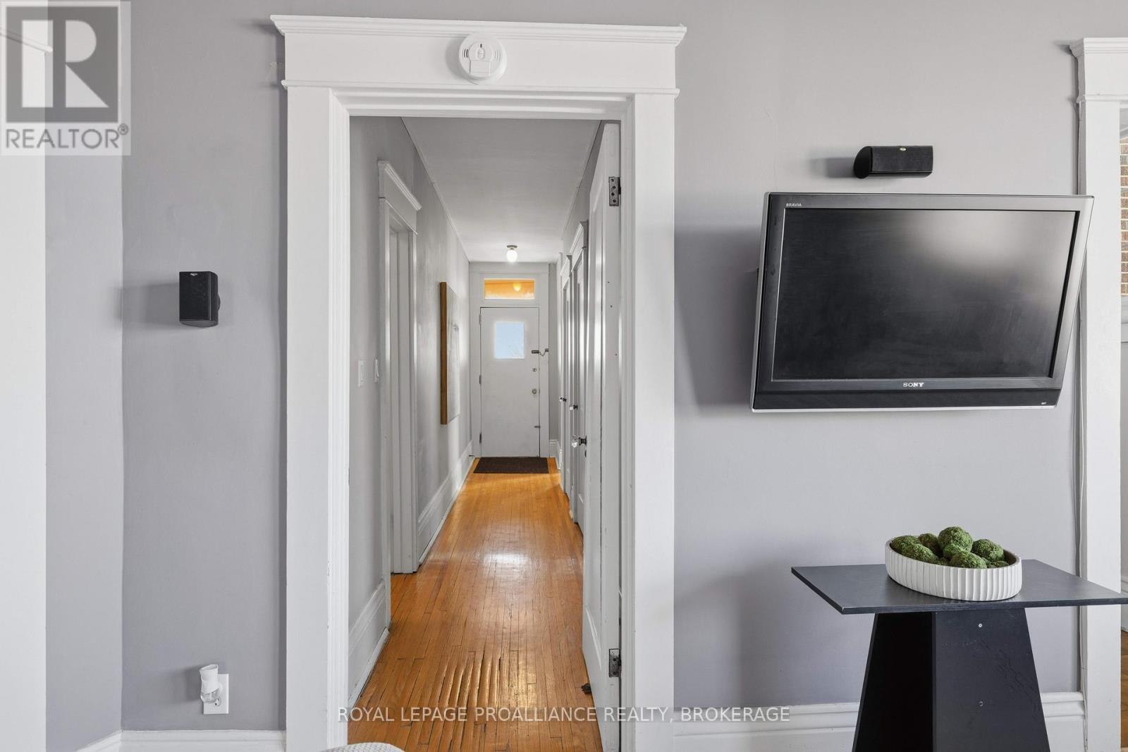 6 - 244 Barrie Street, Kingston, Ontario  K7L 3K5 - Photo 20 - X12733568