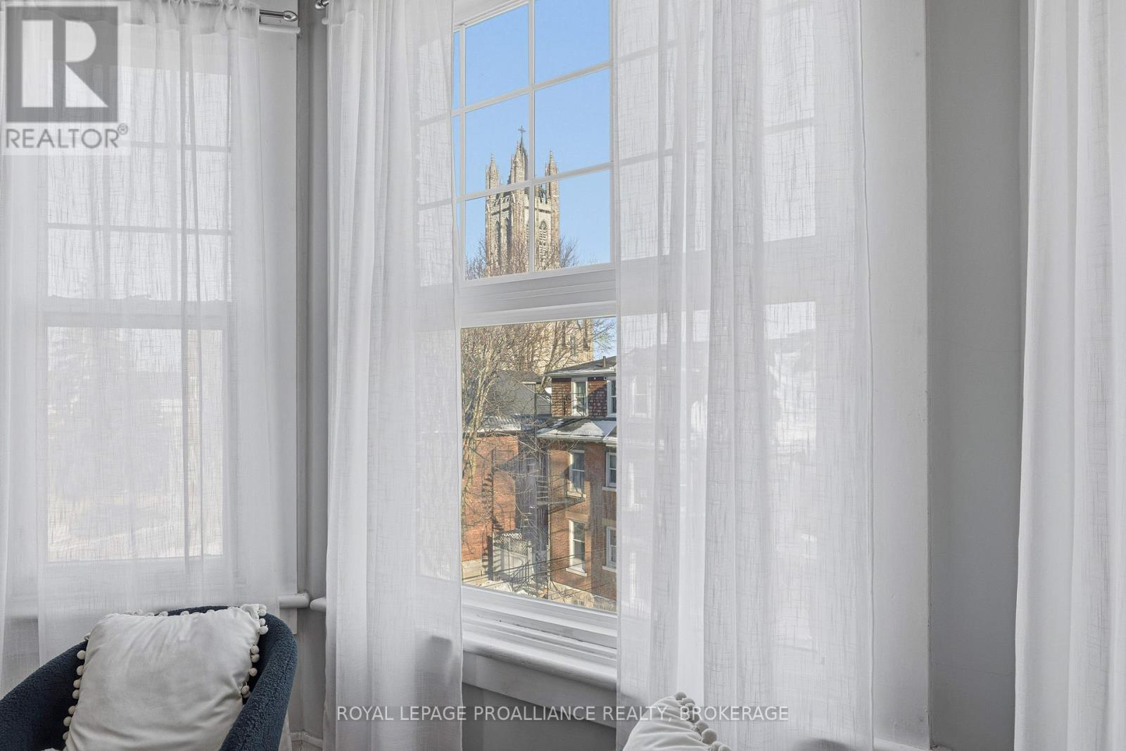 6 - 244 Barrie Street, Kingston, Ontario  K7L 3K5 - Photo 35 - X12733568