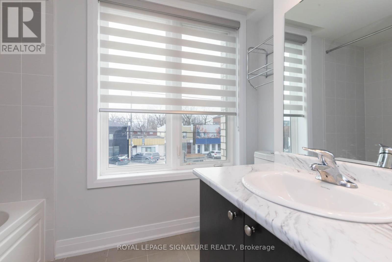 15 - 3580 Lake Shore Boulevard W, Toronto, Ontario  M8W 1N6 - Photo 14 - W12734752