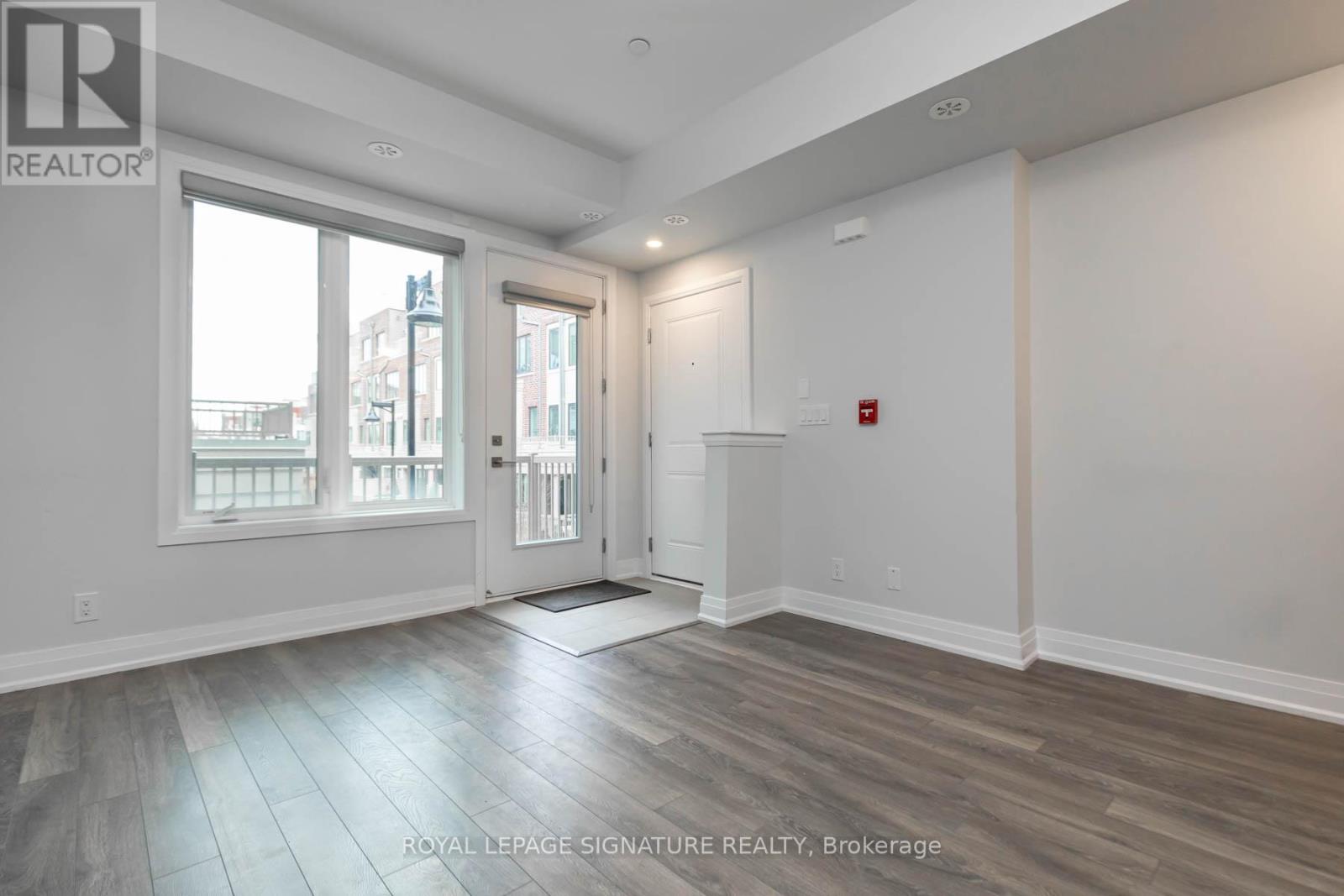 15 - 3580 Lake Shore Boulevard W, Toronto, Ontario  M8W 1N6 - Photo 4 - W12734752