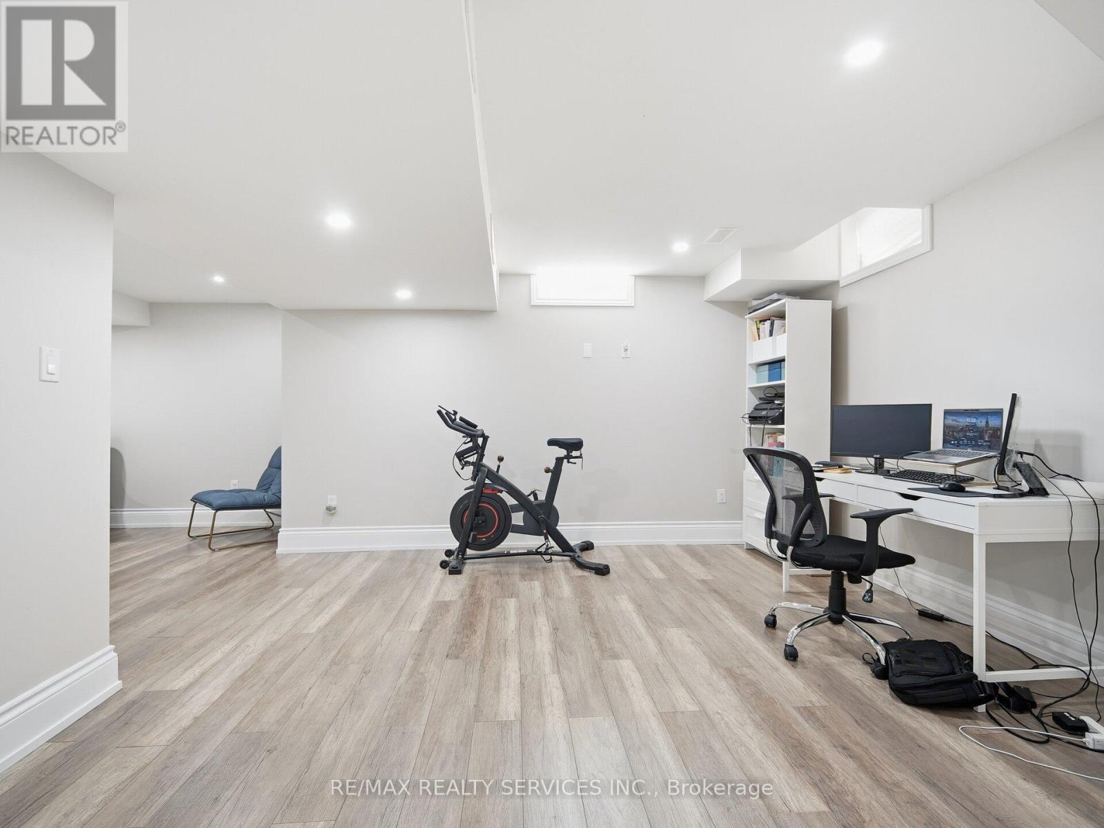 26 Yellow Sorrel Road, Brampton, Ontario  L6R 3V7 - Photo 38 - W12734790