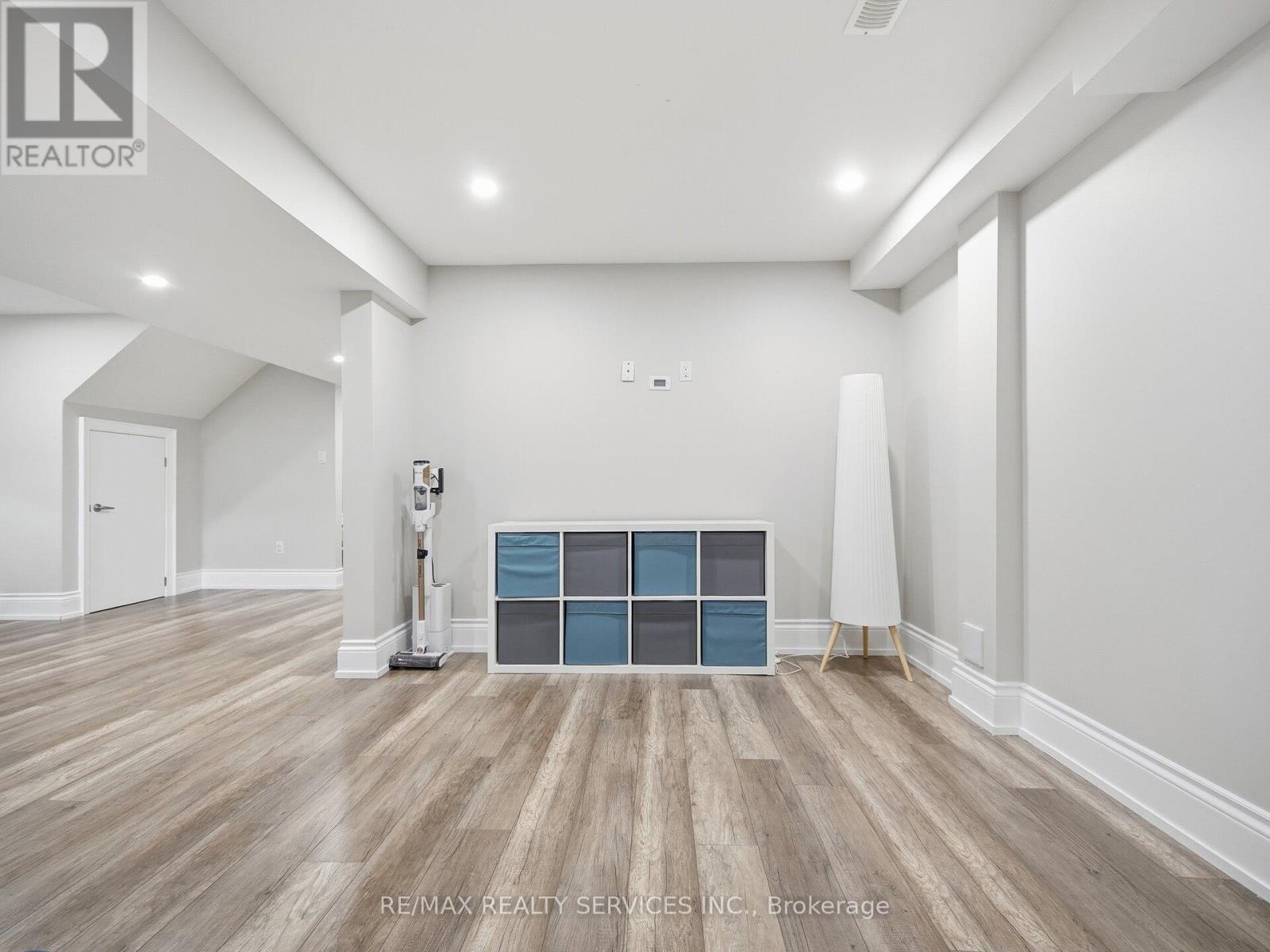 26 Yellow Sorrel Road, Brampton, Ontario  L6R 3V7 - Photo 41 - W12734790