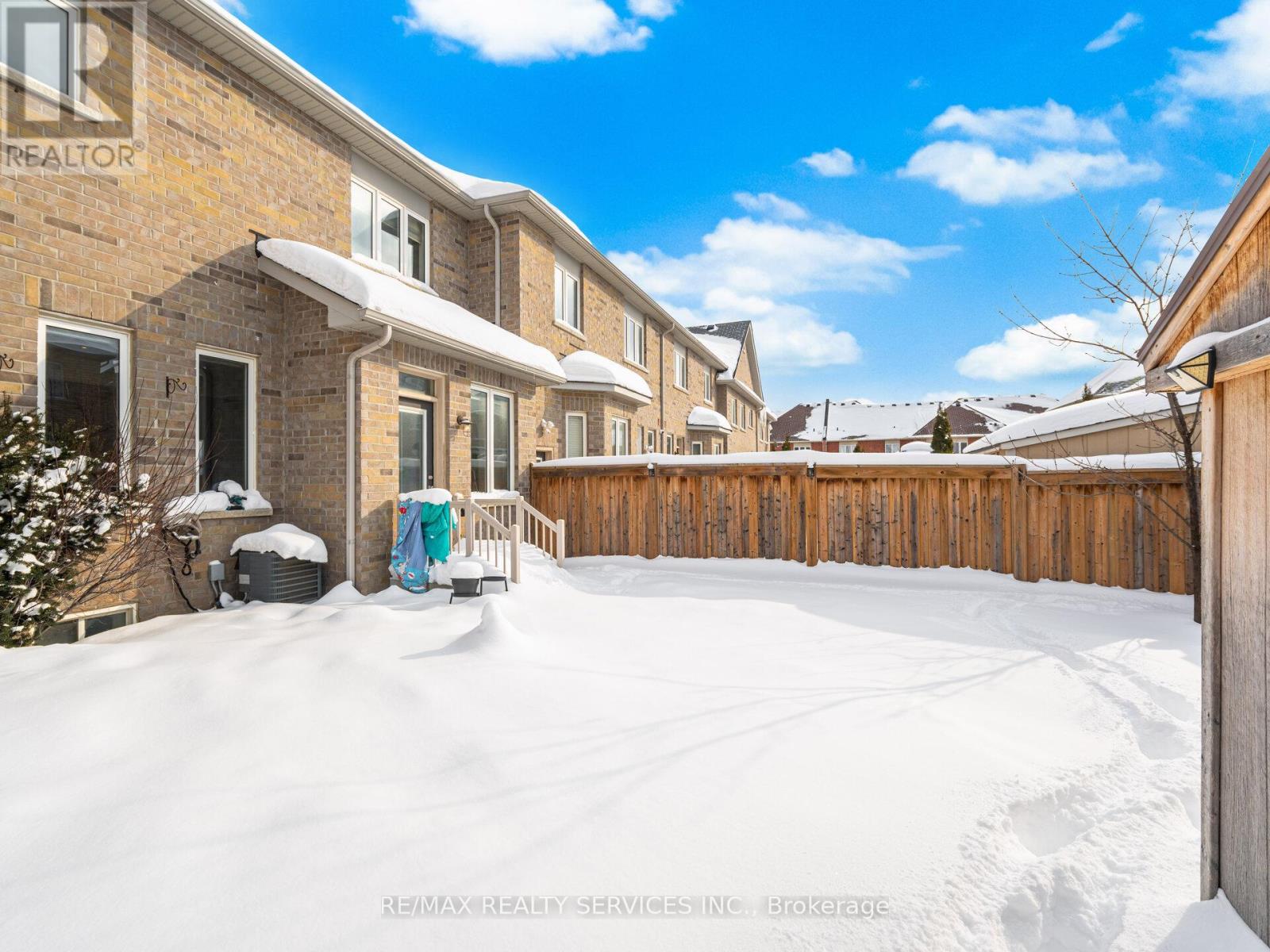 26 Yellow Sorrel Road, Brampton, Ontario  L6R 3V7 - Photo 48 - W12734790