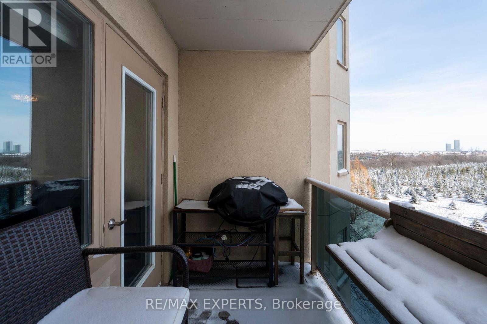406 - 10 Dayspring Circle, Brampton, Ontario  L6P 1B9 - Photo 18 - W12734842