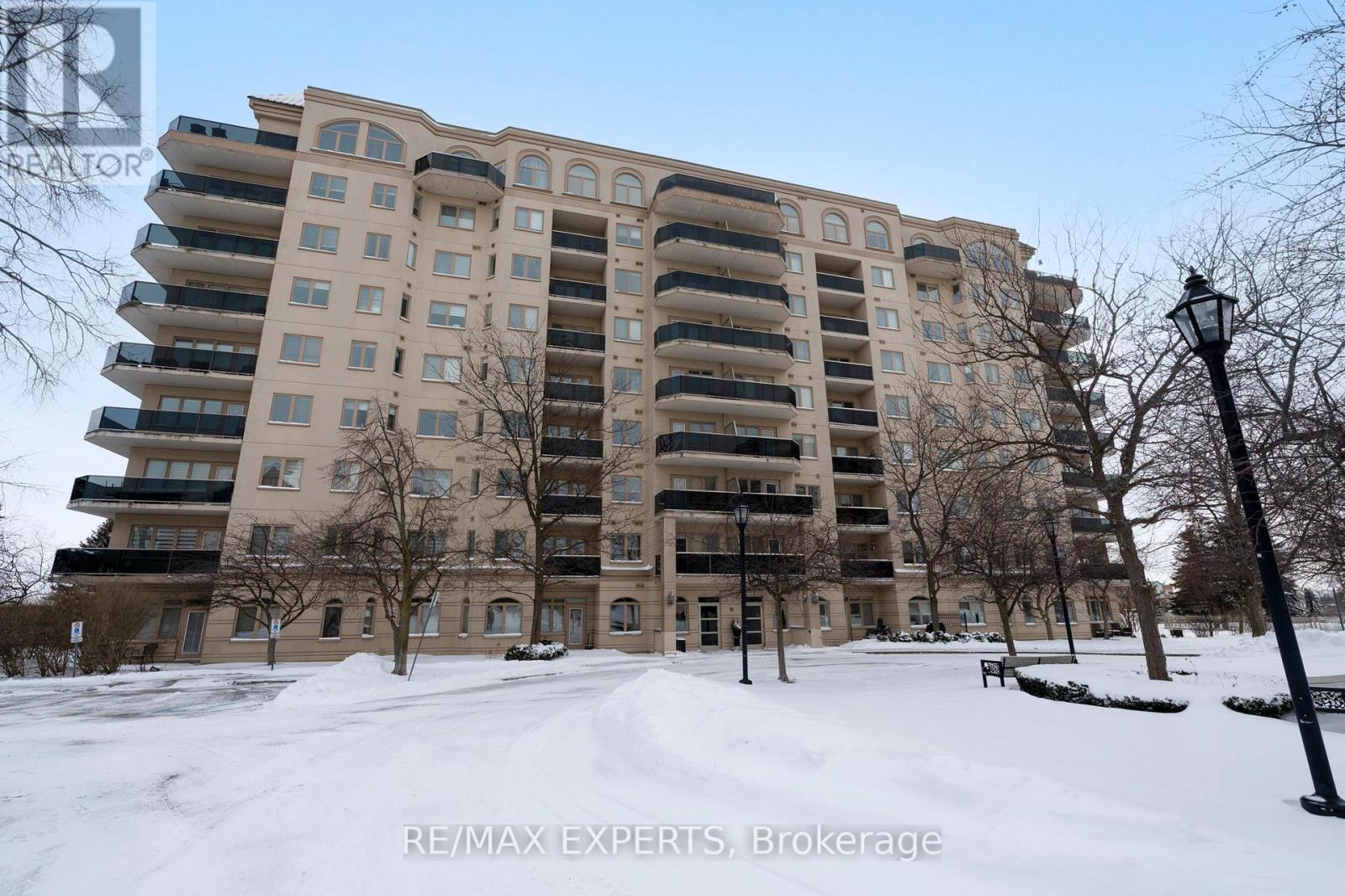 406 - 10 Dayspring Circle, Brampton, Ontario  L6P 1B9 - Photo 3 - W12734842