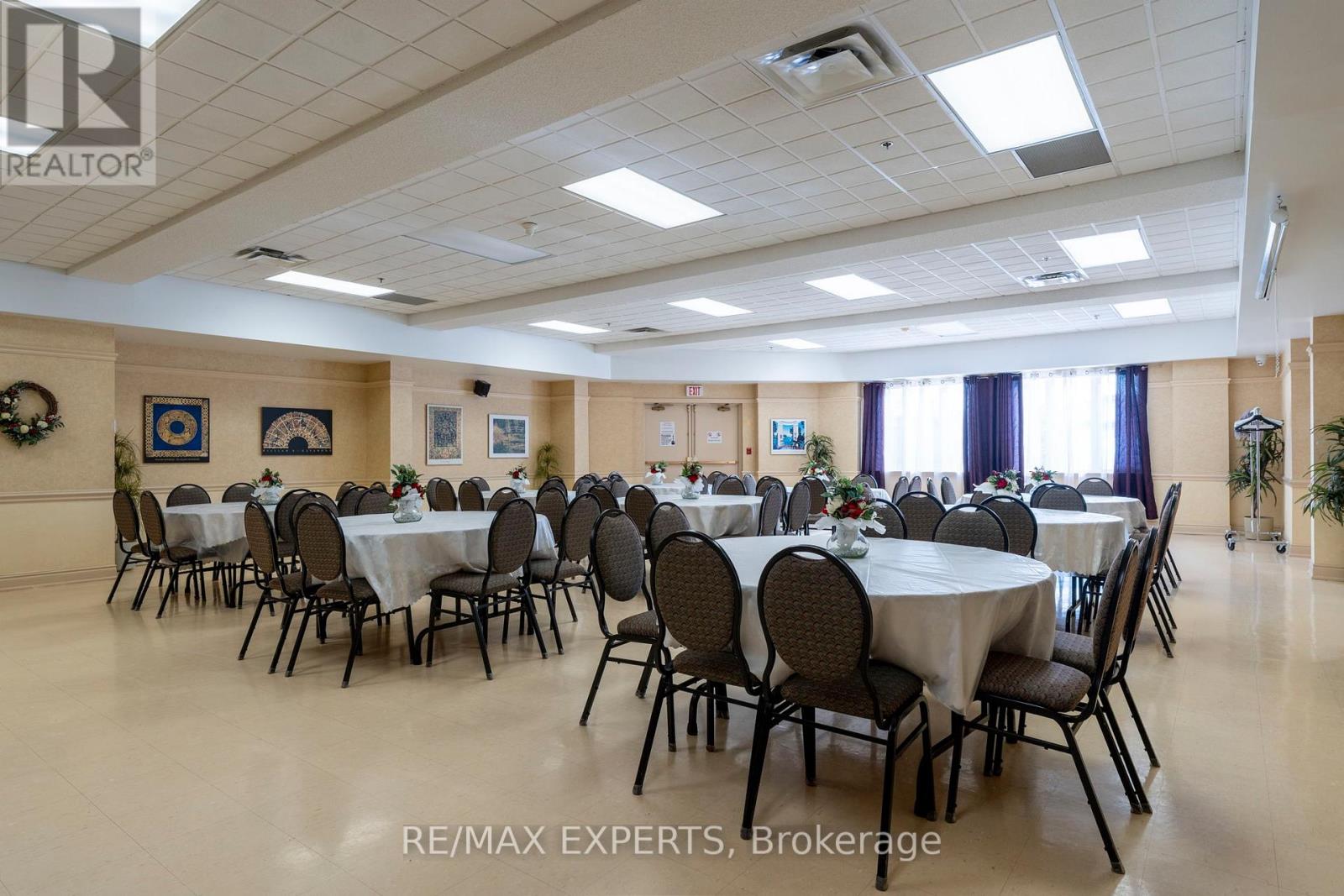 406 - 10 Dayspring Circle, Brampton, Ontario  L6P 1B9 - Photo 45 - W12734842