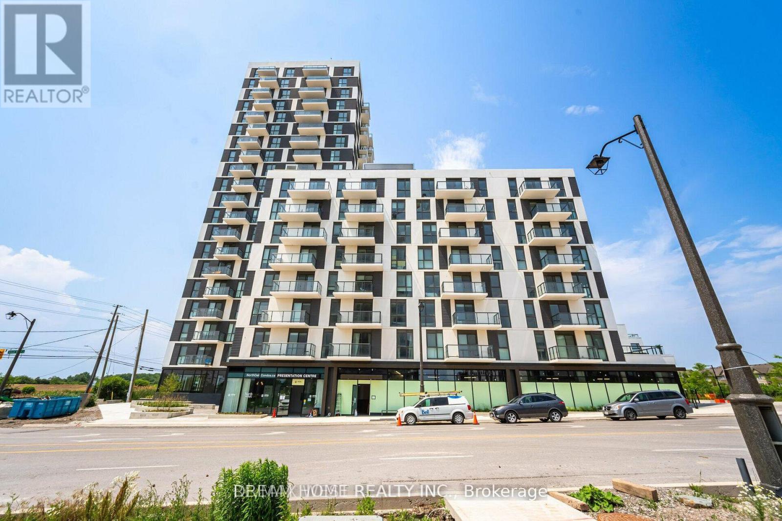 102 - 335 WHEAT BOOM DRIVE, Oakville, Ontario