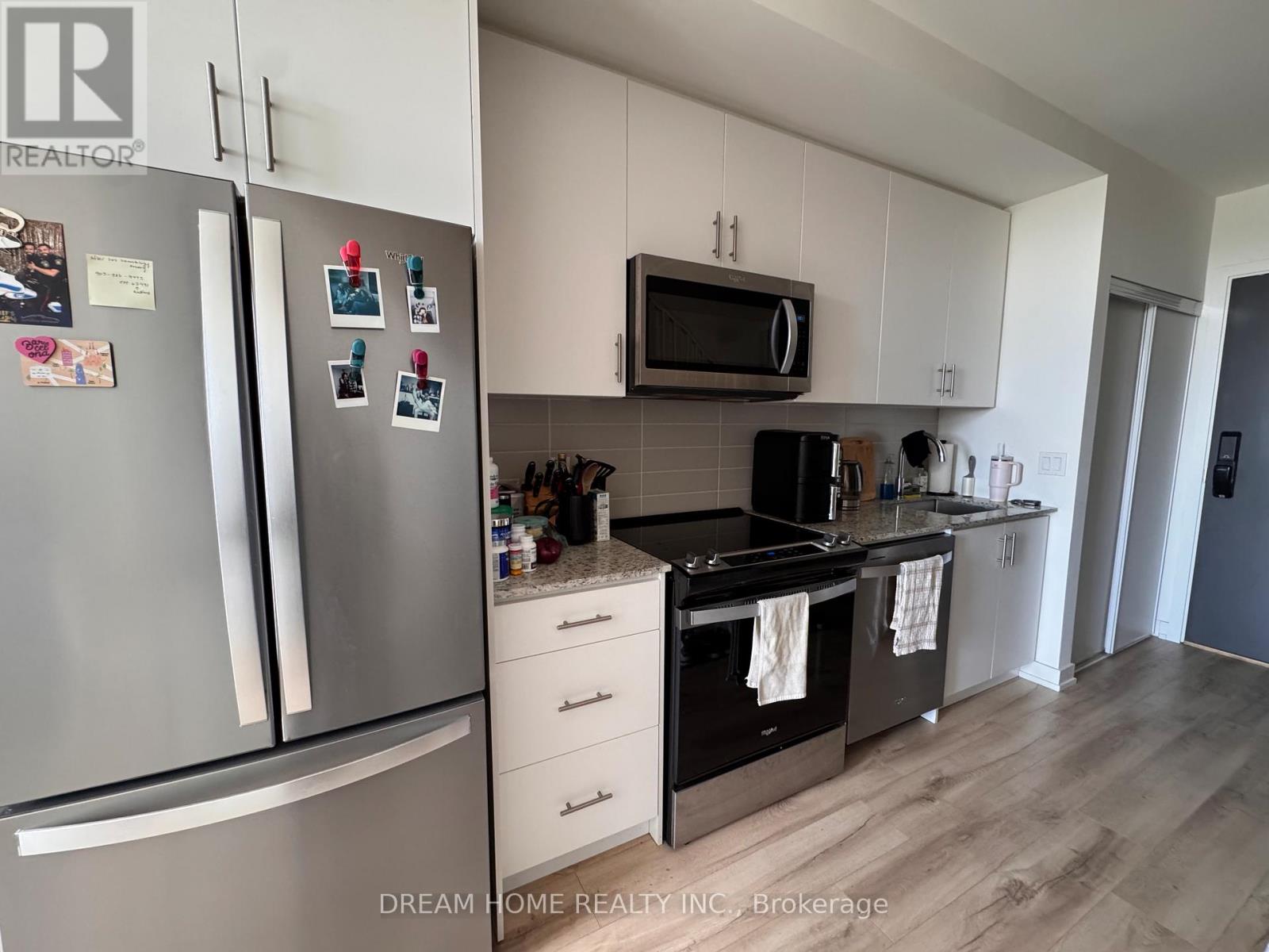 102 - 335 Wheat Boom Drive, Oakville, Ontario  L6H 0P4 - Photo 14 - W12734848