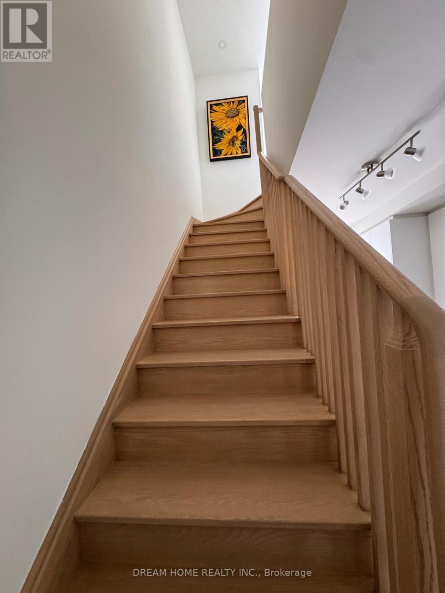 102 - 335 Wheat Boom Drive, Oakville, Ontario  L6H 0P4 - Photo 32 - W12734848