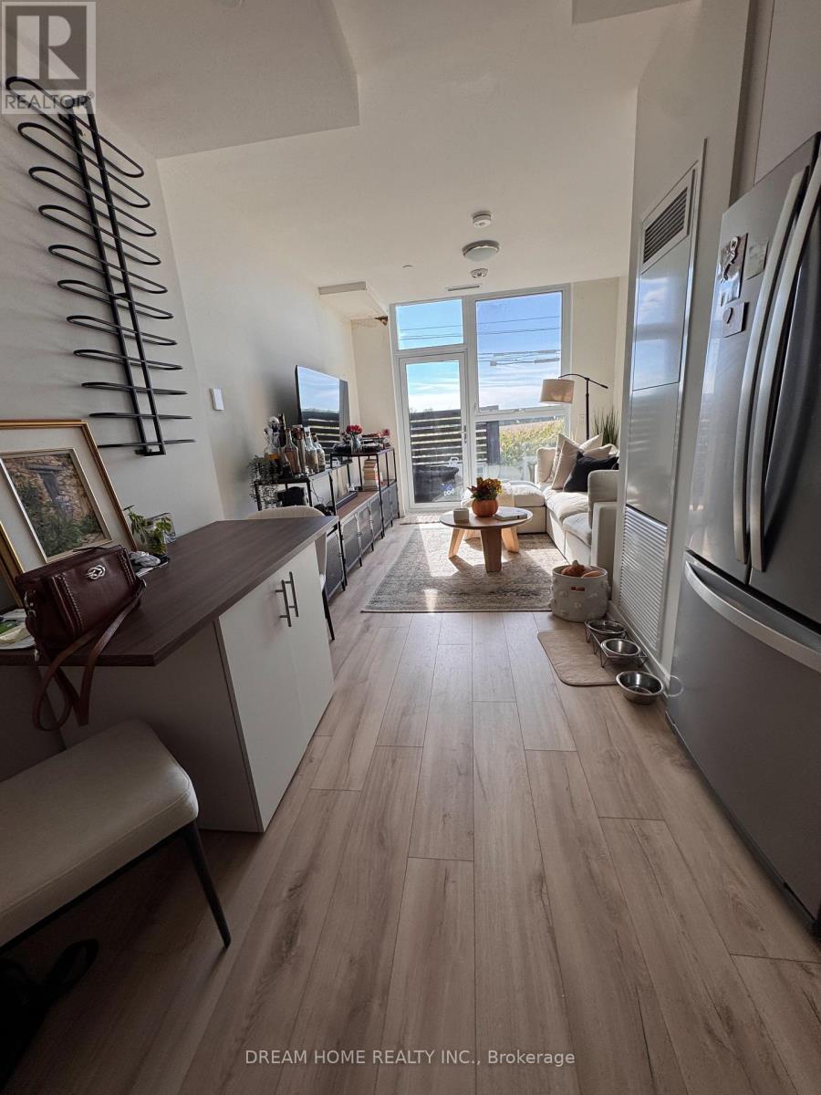 102 - 335 Wheat Boom Drive, Oakville, Ontario  L6H 0P4 - Photo 5 - W12734848