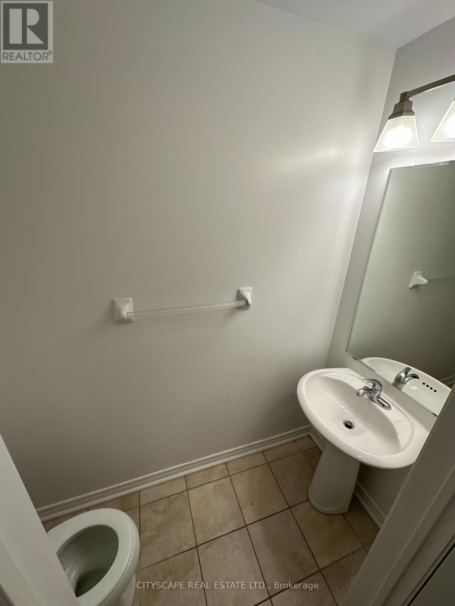 121 - 383 Prince Of Wales Drive, Mississauga, Ontario  L5B 0C7 - Photo 10 - W12734856