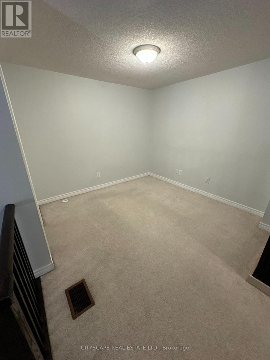 121 - 383 Prince Of Wales Drive, Mississauga, Ontario  L5B 0C7 - Photo 18 - W12734856