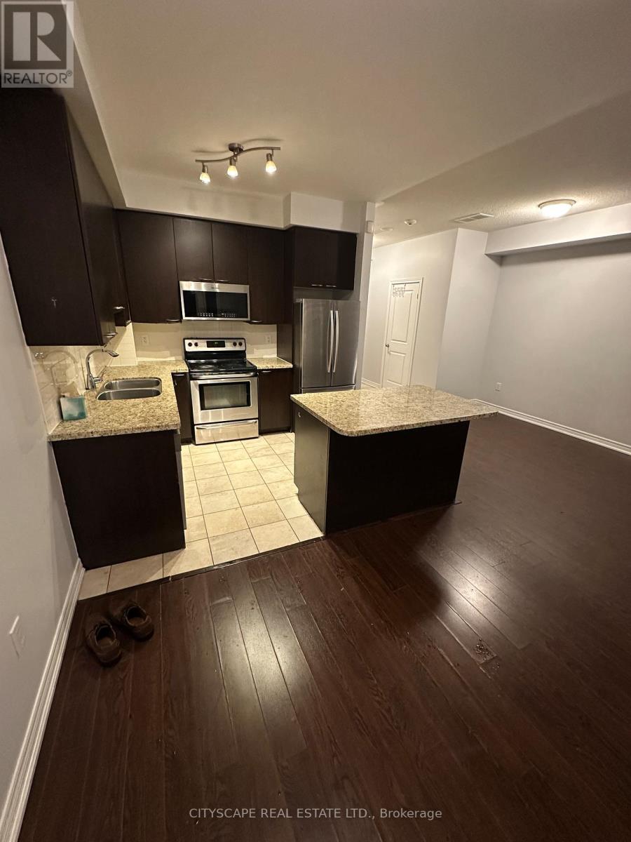 121 - 383 Prince Of Wales Drive, Mississauga, Ontario  L5B 0C7 - Photo 2 - W12734856