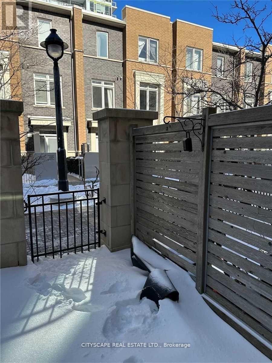 121 - 383 Prince Of Wales Drive, Mississauga, Ontario  L5B 0C7 - Photo 29 - W12734856