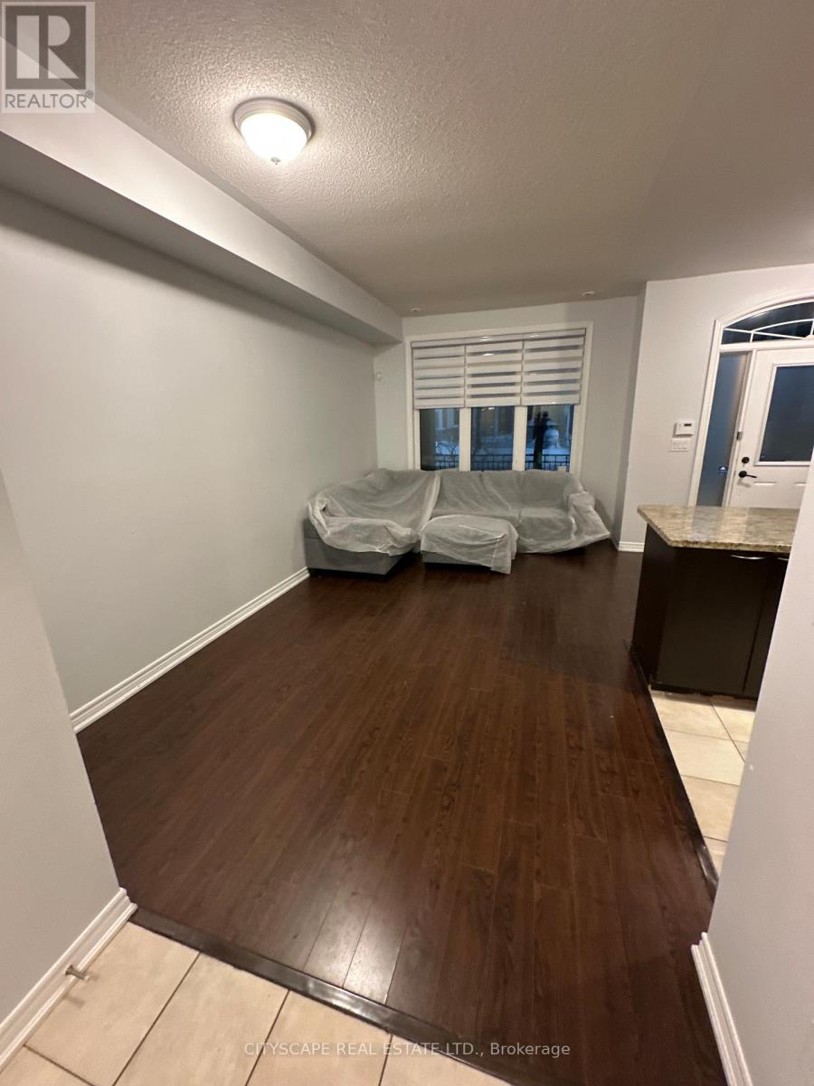 121 - 383 Prince Of Wales Drive, Mississauga, Ontario  L5B 0C7 - Photo 7 - W12734856