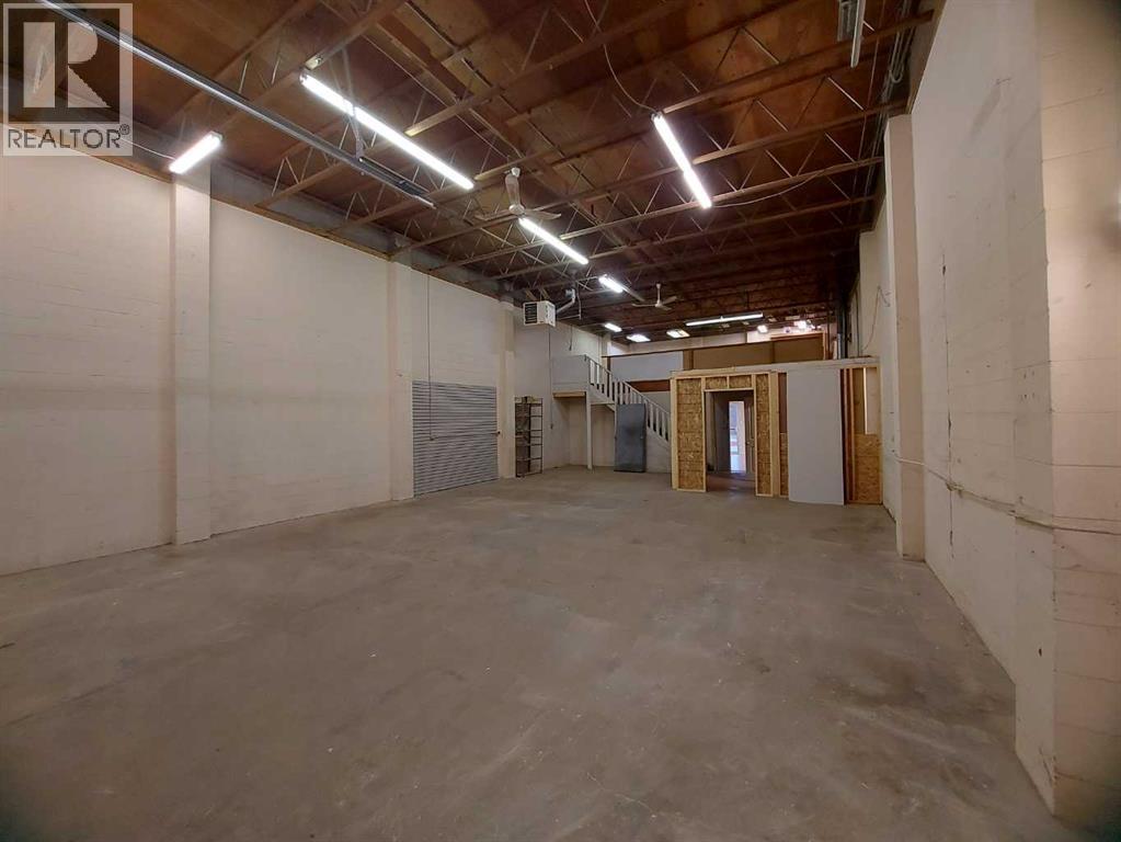 5912 54 Avenue, Red Deer, Alberta  T4N 4M7 - Photo 12 - A2244743