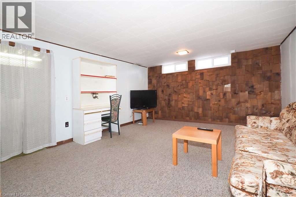 10 Balfour Crescent, Kitchener, Ontario  N2C 1Z5 - Photo 23 - 40801181