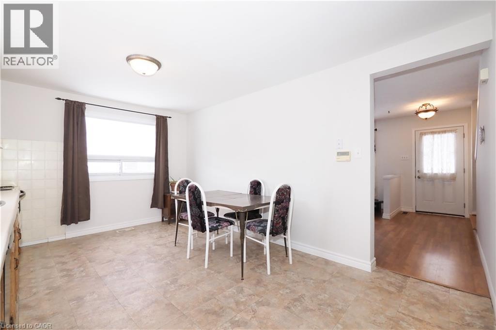 10 Balfour Crescent, Kitchener, Ontario  N2C 1Z5 - Photo 9 - 40801181