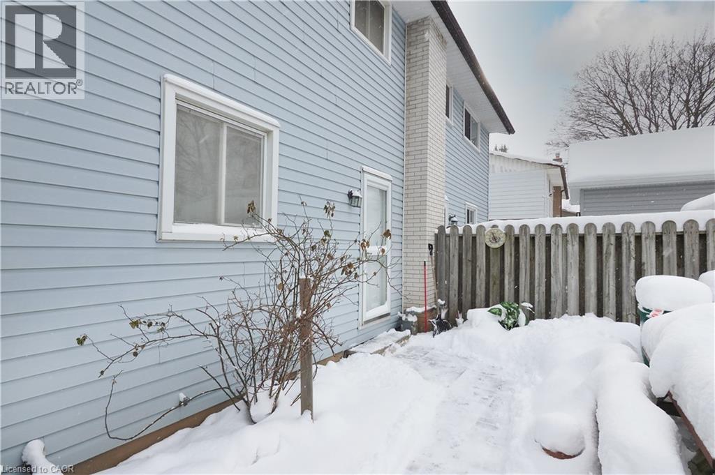 10 Balfour Crescent, Kitchener, Ontario  N2C 1Z5 - Photo 28 - 40801181