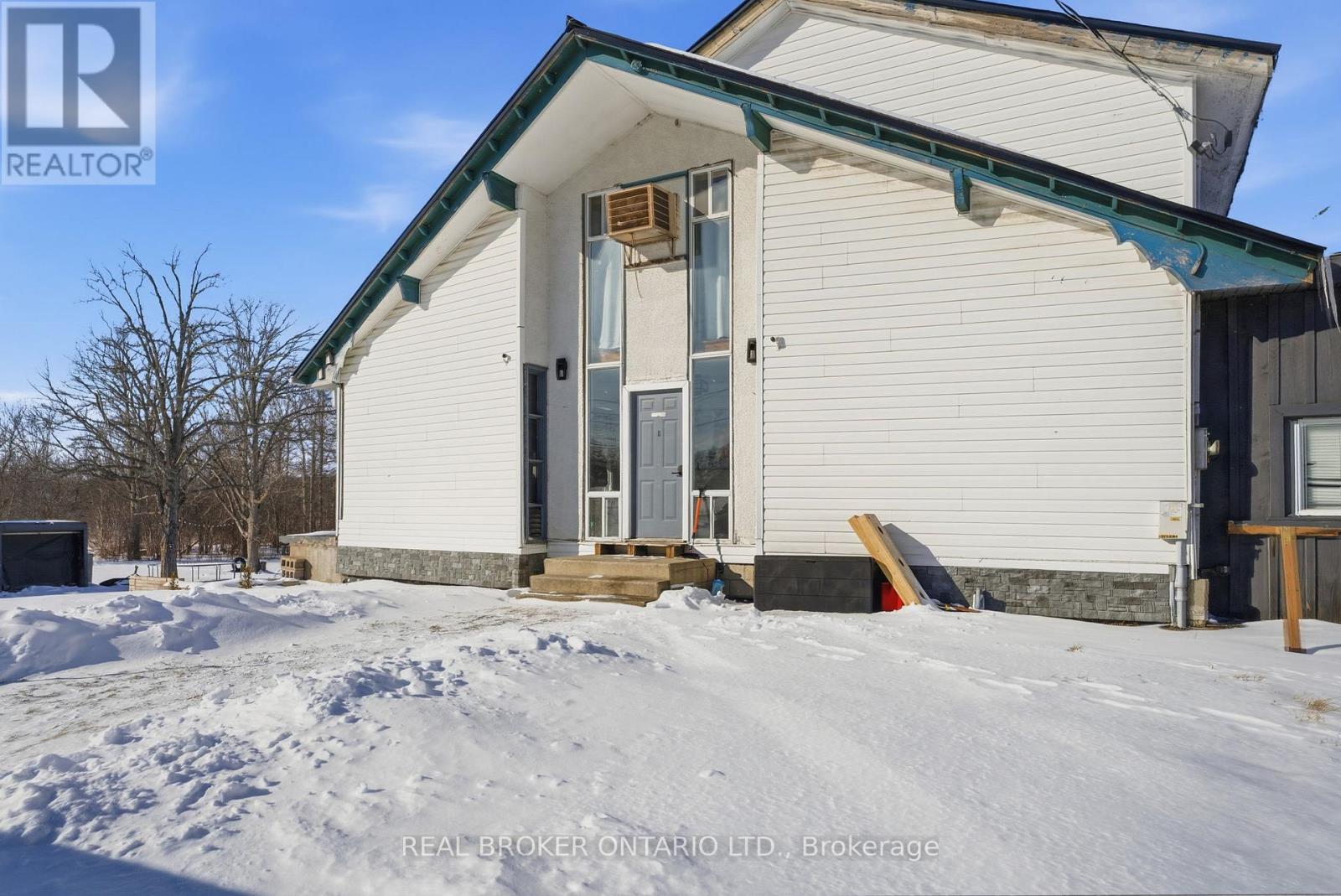 4905 3 Highway, Haldimand, Ontario  N0A 1E0 - Photo 7 - X12734764