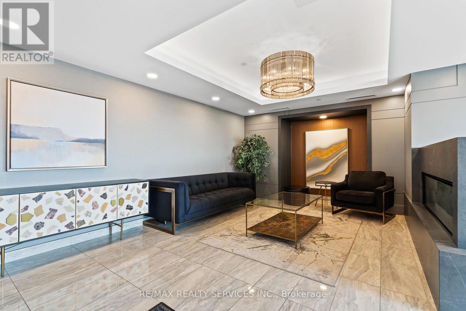 222 - 5055 Greenlane Road, Lincoln, Ontario  L0R 1B3 - Photo 2 - X12734782