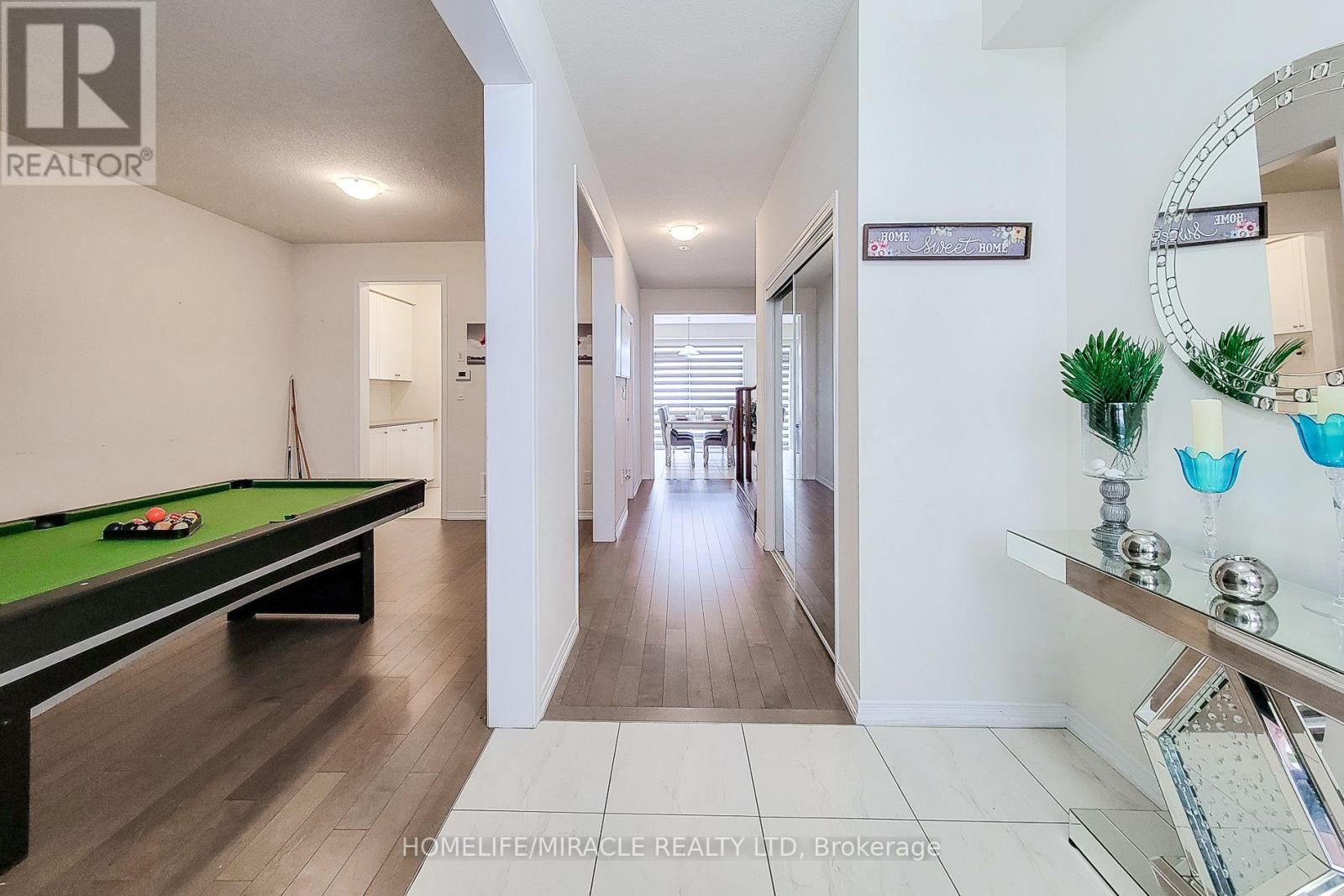 Upper - 11 Seanesy Drive, Thorold, Ontario  L3B 0G1 - Photo 2 - X12734836