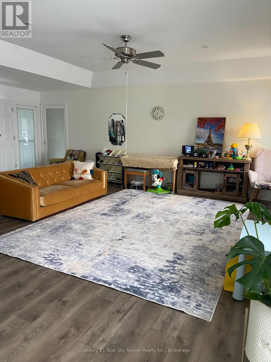 253 Kingsway Avenue, North Bay, Ontario  P1B 7V5 - Photo 9 - X12735058