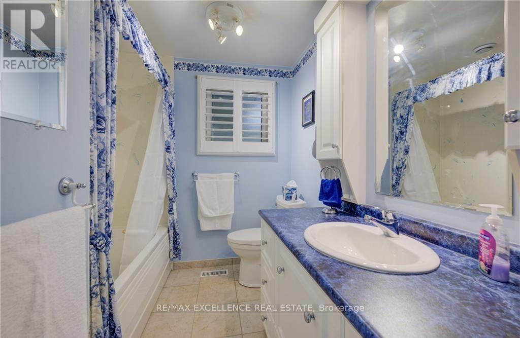 131 Gracefield Crescent, Kitchener, Ontario  N2E 1R8 - Photo 20 - X12723626