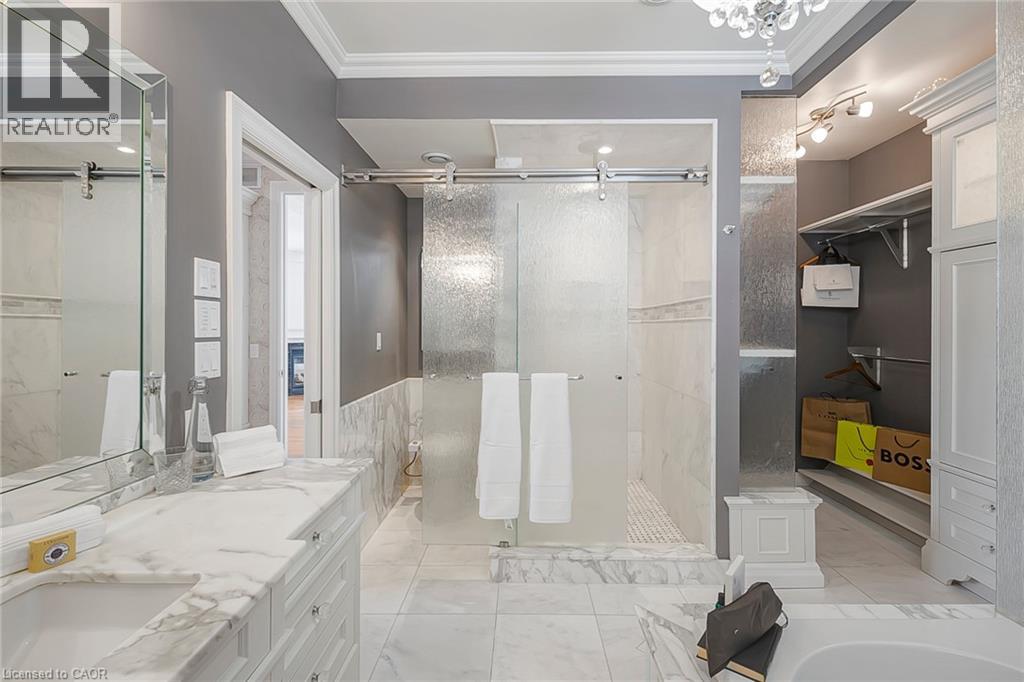 333 Milla Court, Waterloo, Ontario  N2L 6N4 - Photo 19 - 40800794